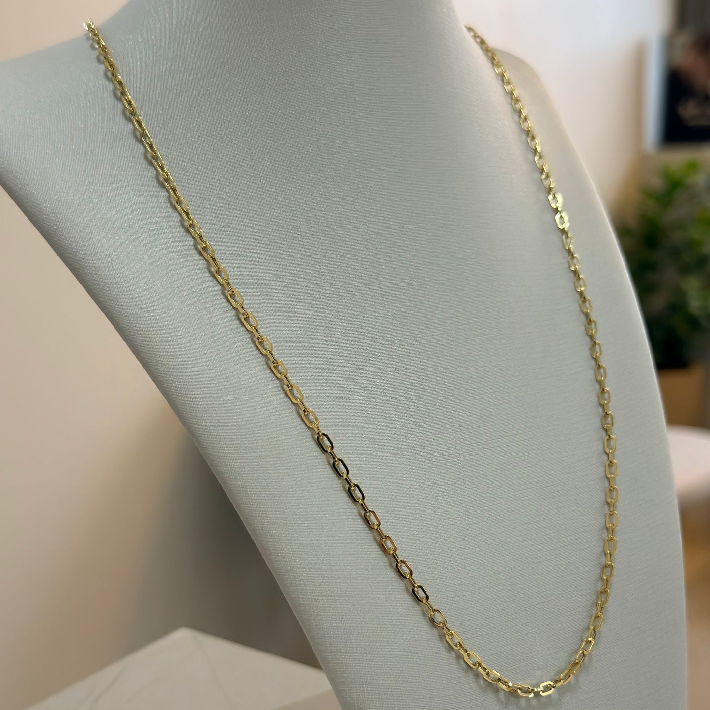 Corrente Cadeado Quadrado 60cm em ouro 18k