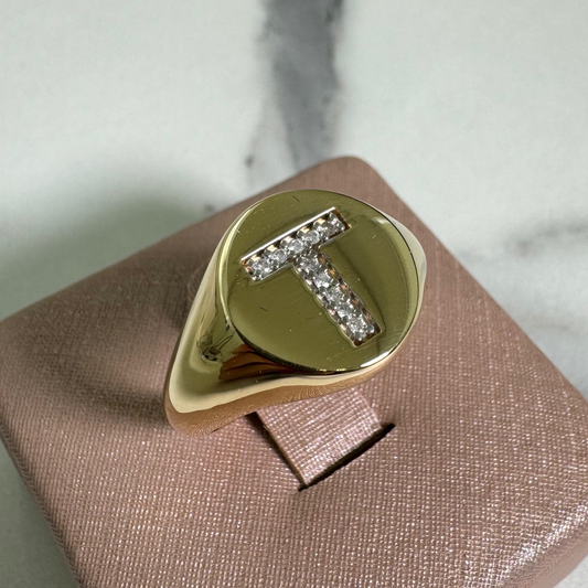 Anel Letra Cravejado