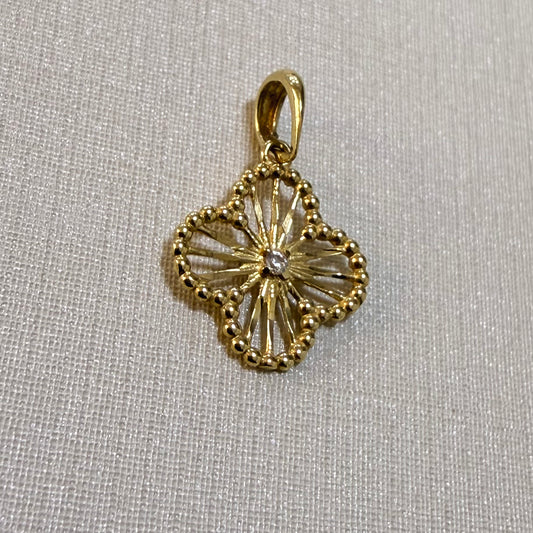 Pingente Trevo em ouro 18k