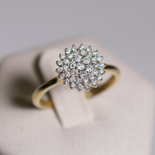 Anel Pavê com Diamantes em ouro 18k