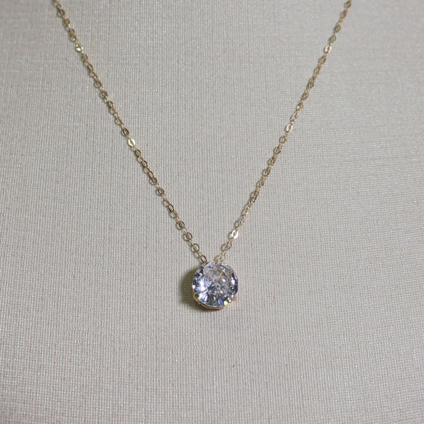 Corrente Bailarina 45cm com Pingente Ponto de Luz 6mm